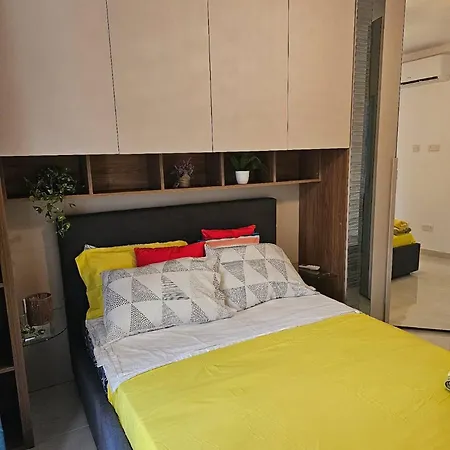 Luxurious Near Valletta Ferry Sliema