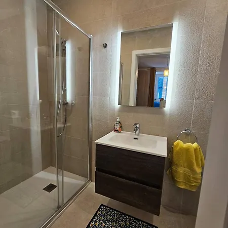 Luxurious Near Valletta Ferry Apartament Sliema