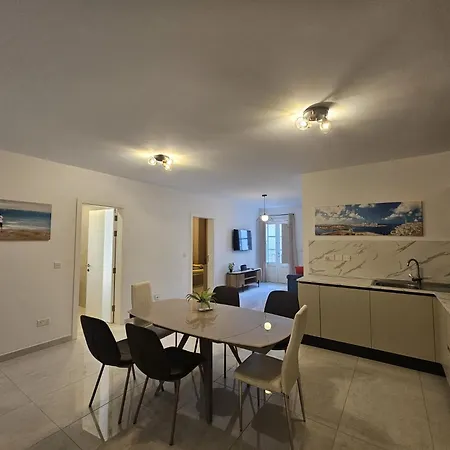 Apartament Luxurious Near Valletta Ferry Sliema