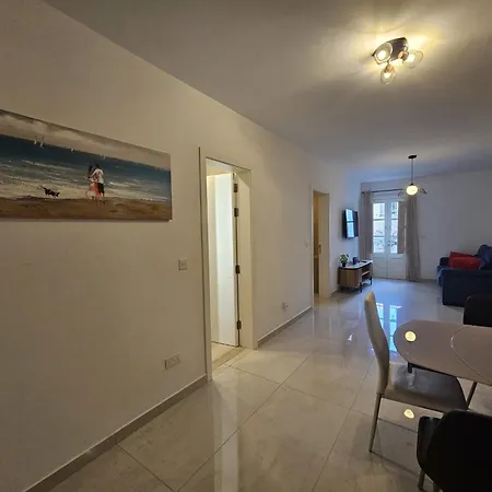 Luxurious Near Valletta Ferry *