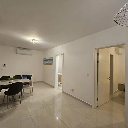 Apartament Luxurious Near Valletta Ferry